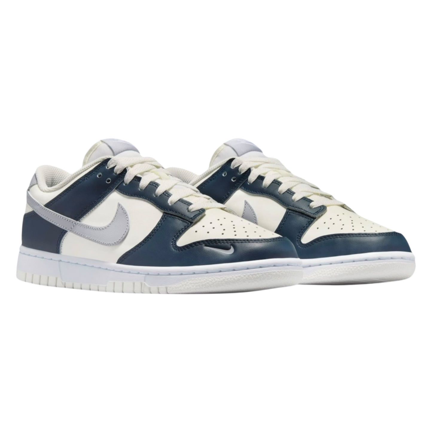 W Nike Dunk Low