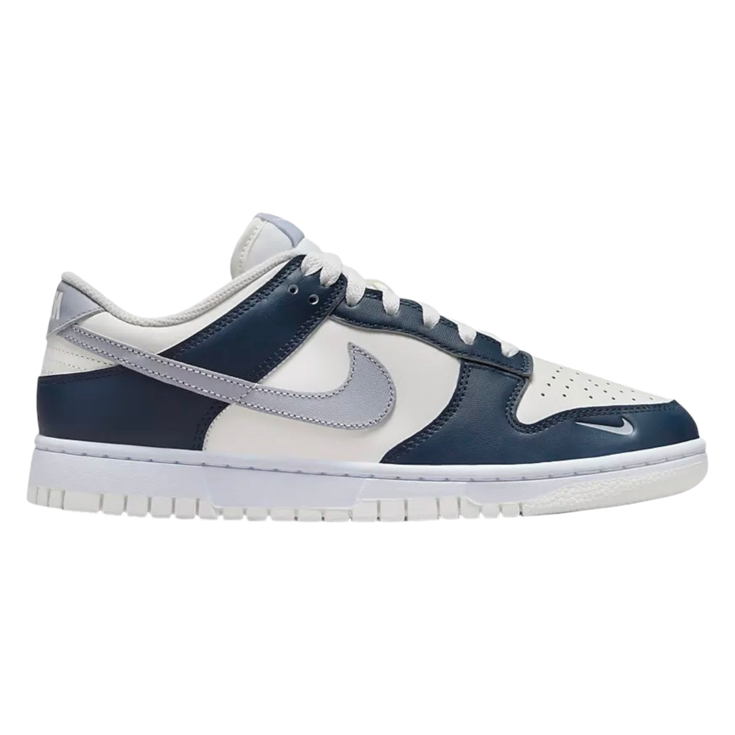 W Nike Dunk Low