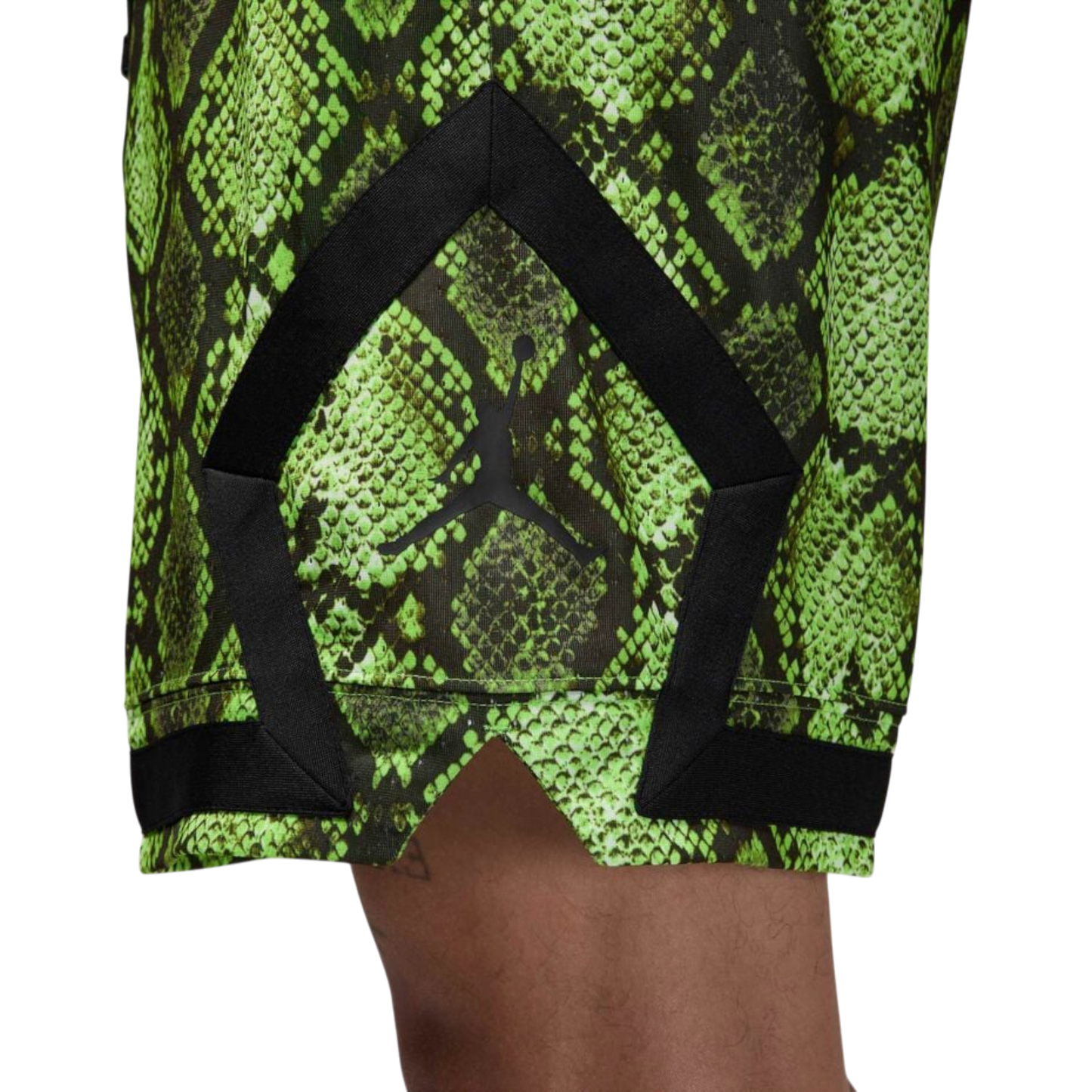 Jordan Sport Men's Dri-FIT Mesh Diamond Shorts