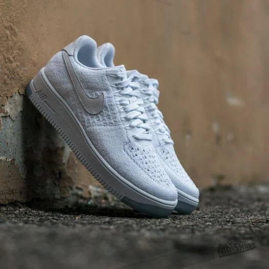 Mi az a Flyknit sneaker? – A legkényelmesebb cipők egyike