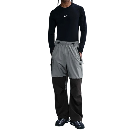 Nike Tech Men's Woven Oversized Trousers