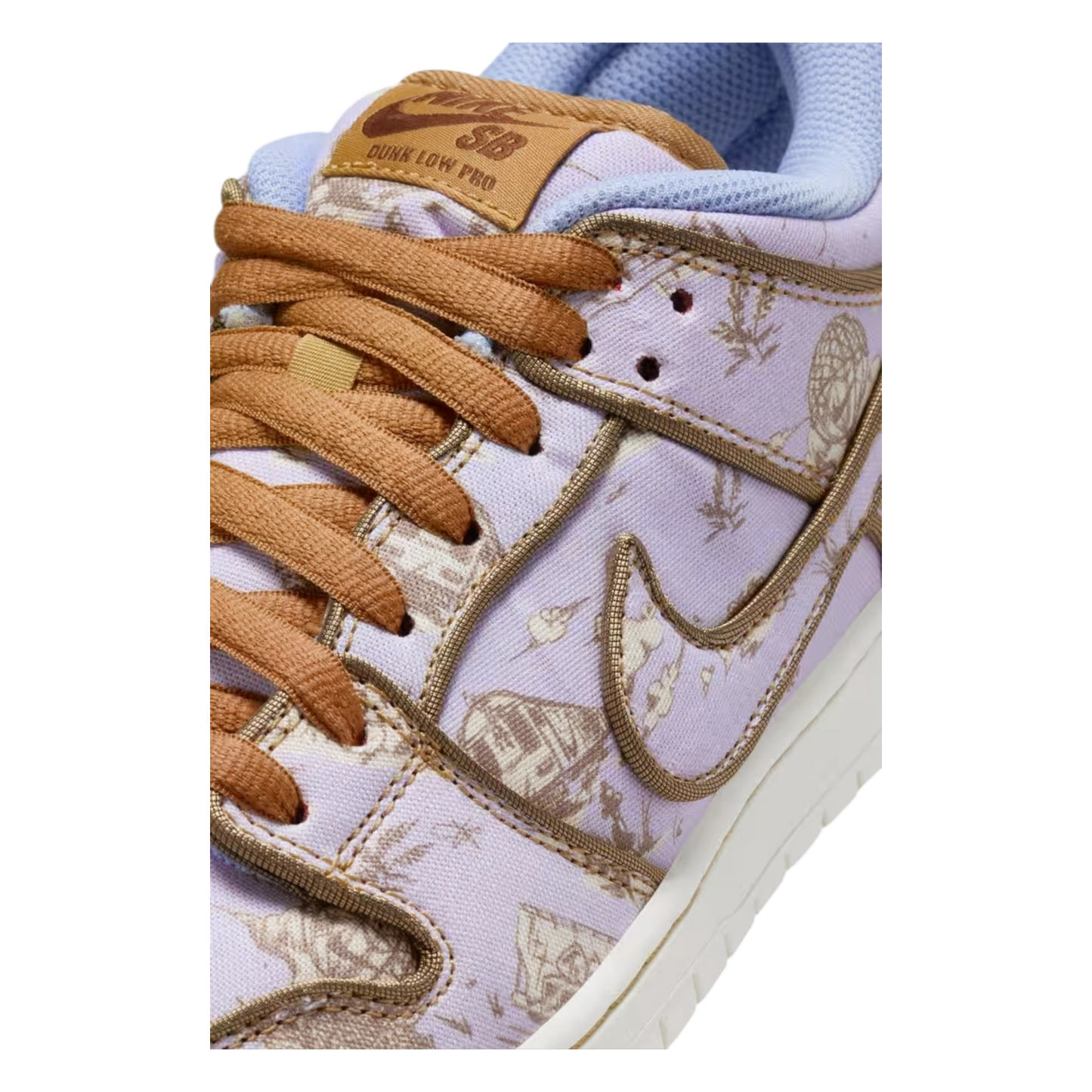 Nike SB Dunk Low Premium
"City of Style"