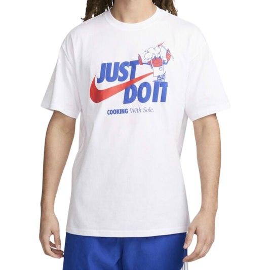 Nike Men's Sportswear Max90 T-Shirt