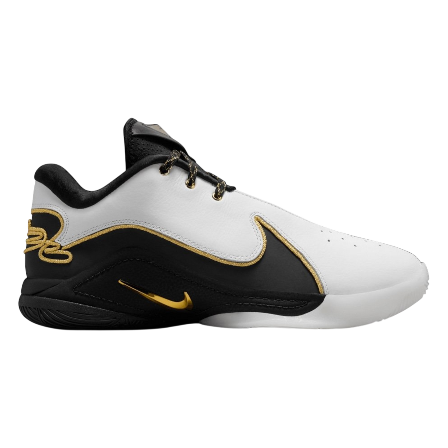 Nike LeBron 22
"Mogul"