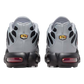 NIKE AIR MAX PLUS WOLF GREY PICANTE RED