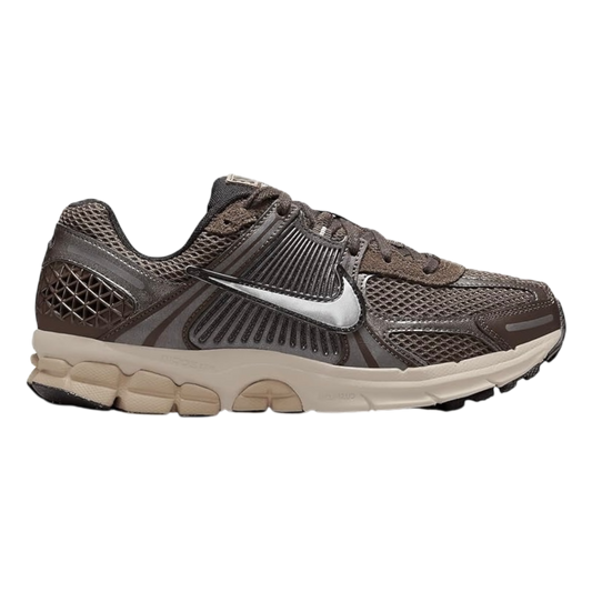 Nike Zoom Vomero 5
"Baroque Brown"