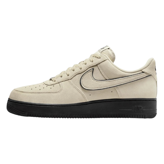 NIKE AIR FORCE 1 '07 LV8 LIGHT KHAKI BLACK