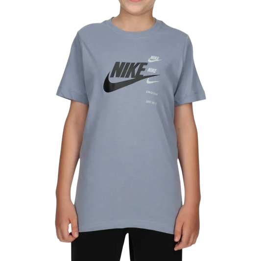 Nike Sportswear Standard Issue T-Shirt